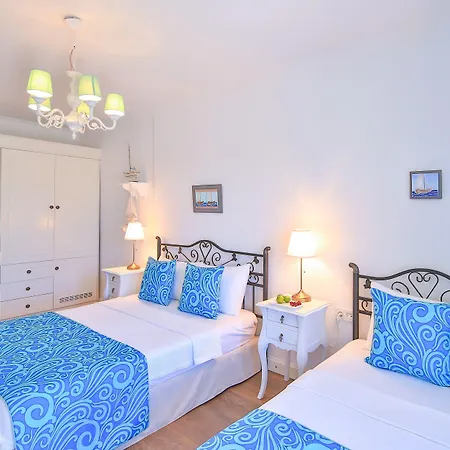 阿拉卡提索夫酒店 2*